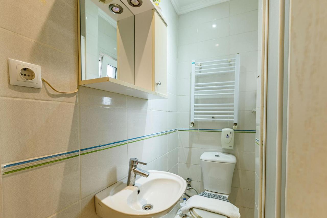 Taksim Rain Suite Istanbul Exterior photo